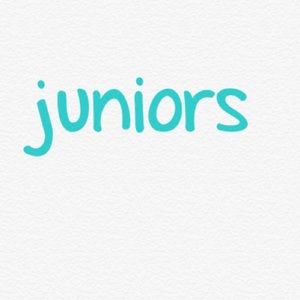 These sizes are juniors large or xtra large